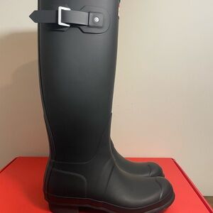 NEW Hunter Womens Black Rubber Rain BOOTS Original Tall 7 Med Wft1000rma